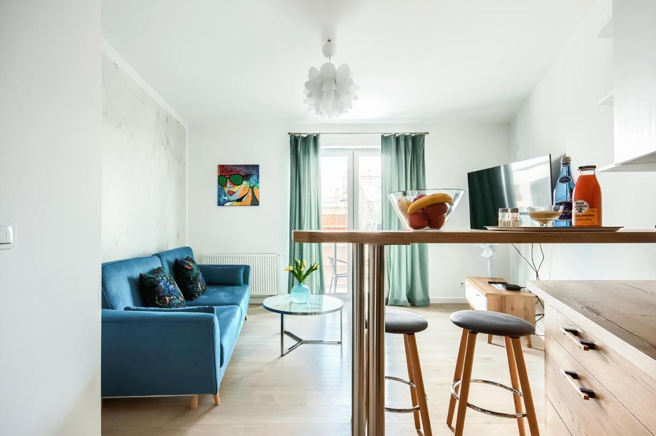 Jutrzenka Apartment Wroclaw Bagian luar foto