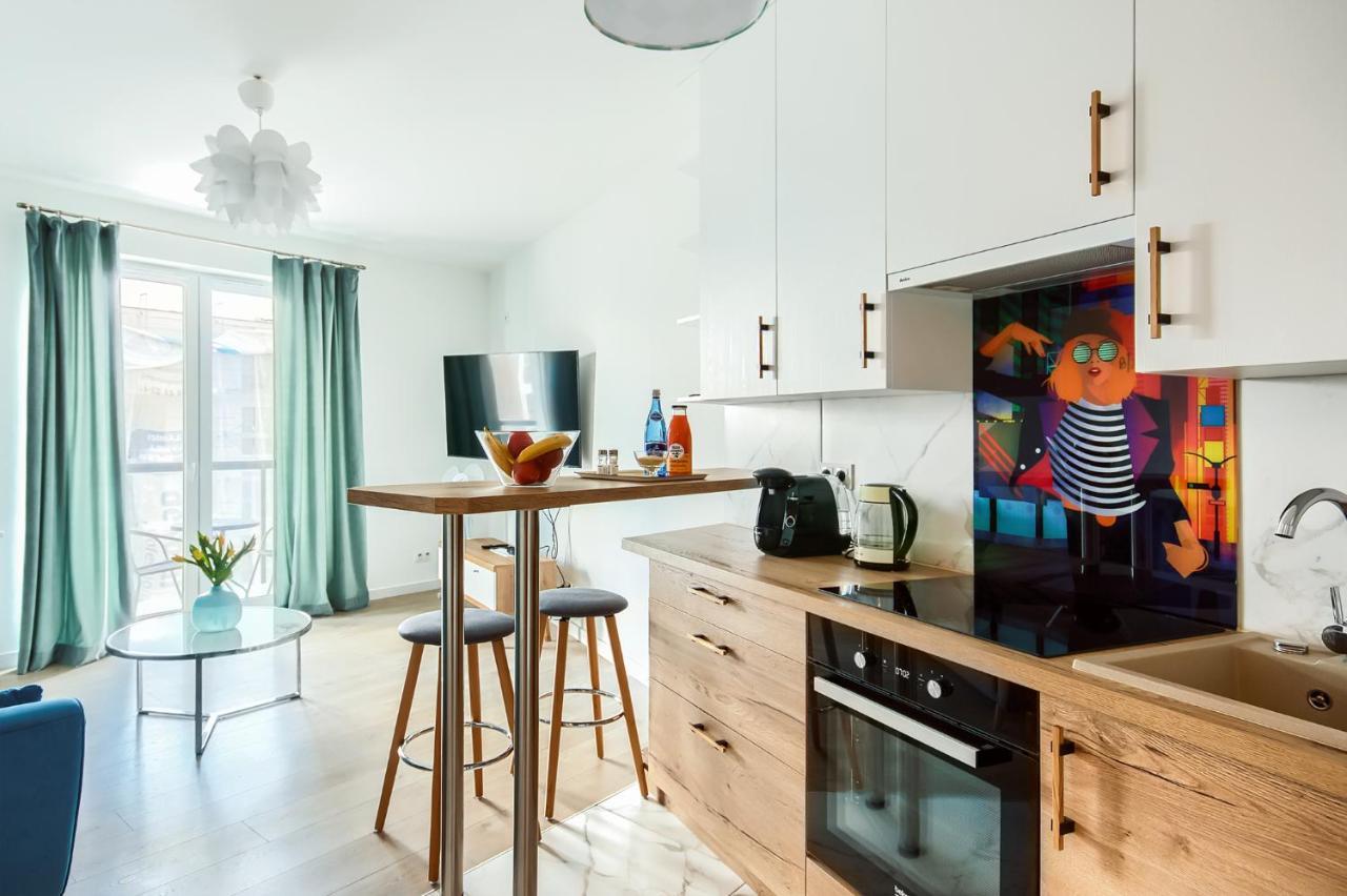 Jutrzenka Apartment Wroclaw Bagian luar foto