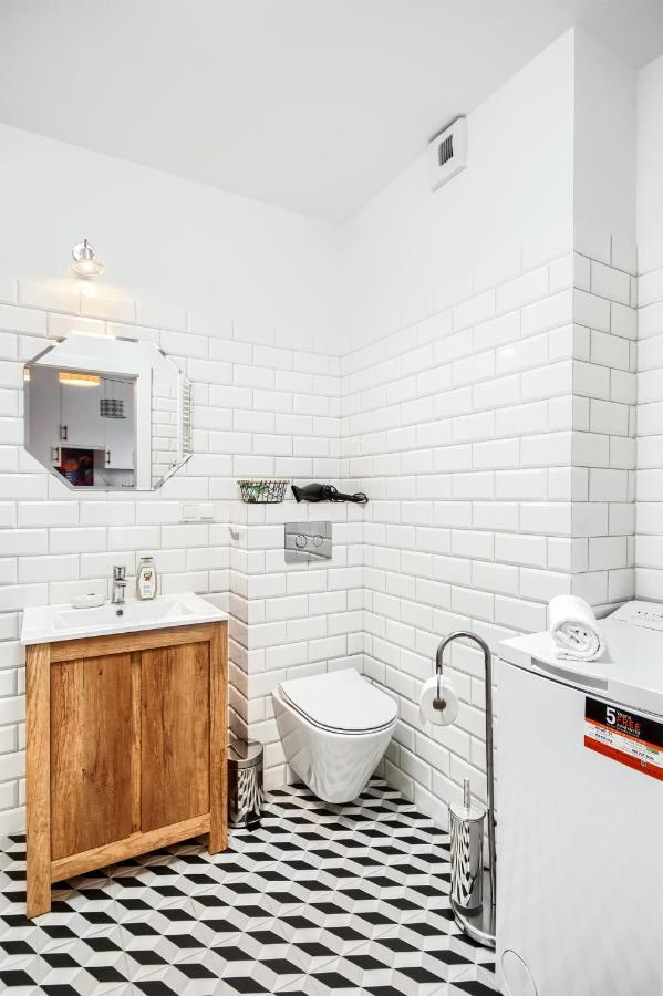 Jutrzenka Apartment Wroclaw Bagian luar foto